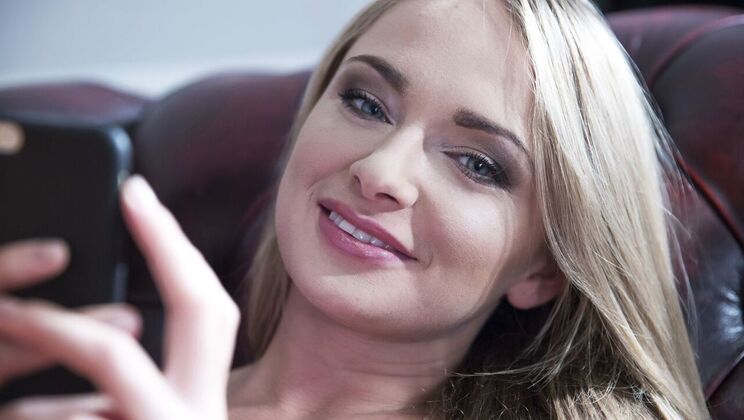 [Oldje] - Phillipe Punishes Ivana with His Big Cock