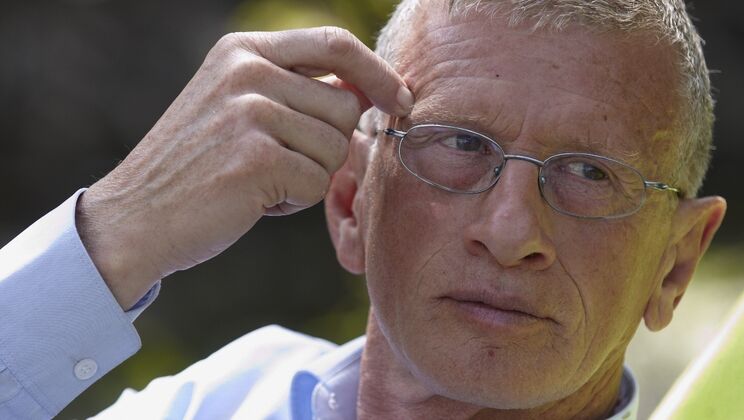 [Oldje] - The Skin of Seduction - Nataly Von - Scott