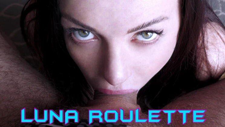 Luna Roulette's Petite Pussy Pleasers