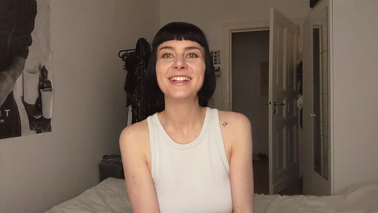 Girls Get Crazy on Zoom Orgy